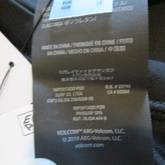 Volcom Simply Core Long Sleeved RashGuard NWT Sz XL - Picture 9 of 10
